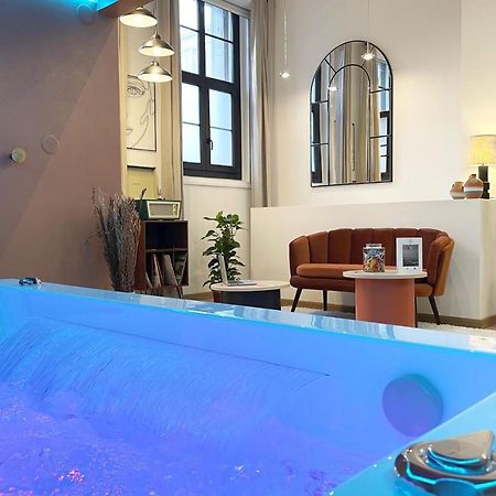 L'Orient-Express - Jacuzzi Spa - Parking - Loft Hawr Zewnętrze zdjęcie