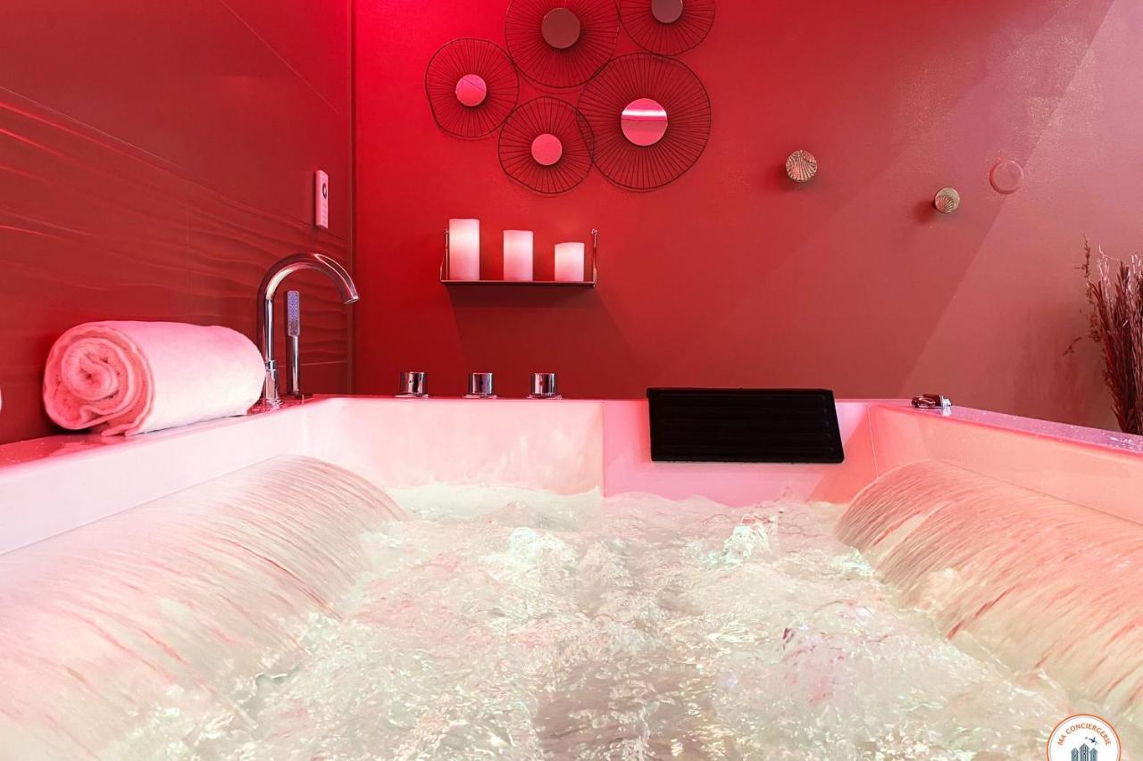 L'Orient-Express - Jacuzzi Spa - Parking - Loft Hawr Zewnętrze zdjęcie