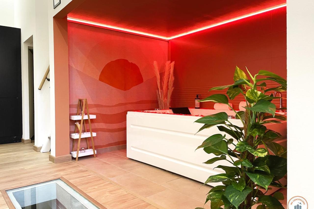 L'Orient-Express - Jacuzzi Spa - Parking - Loft Hawr Zewnętrze zdjęcie