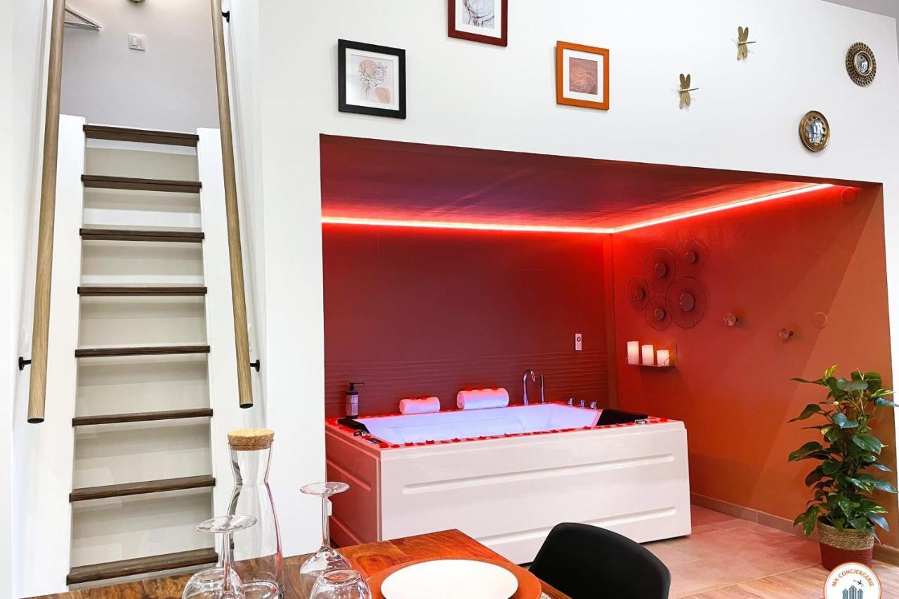 L'Orient-Express - Jacuzzi Spa - Parking - Loft Hawr Zewnętrze zdjęcie