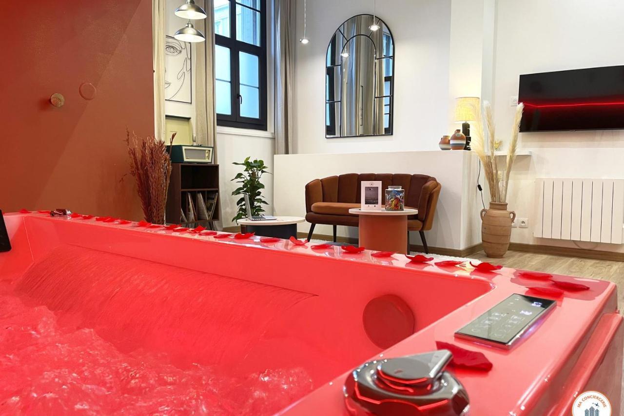 L'Orient-Express - Jacuzzi Spa - Parking - Loft Hawr Zewnętrze zdjęcie